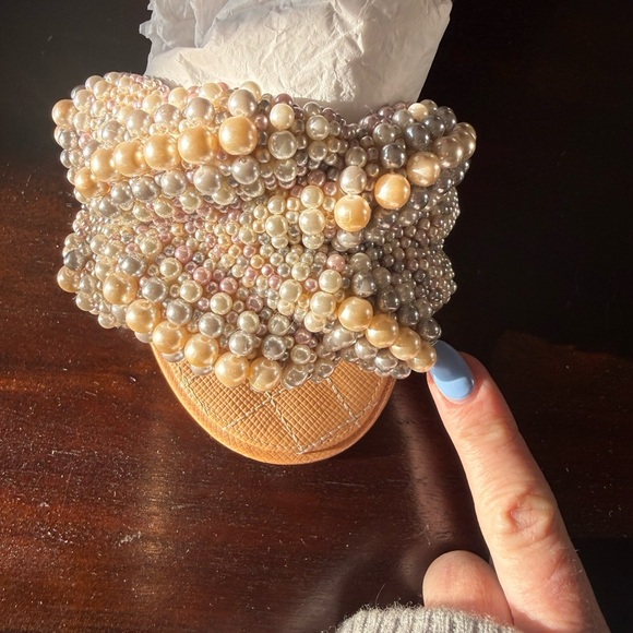 CHANEL Pearl and Beige Slip-On Kitten Heel Sandals EUC - Picture 14 of 14